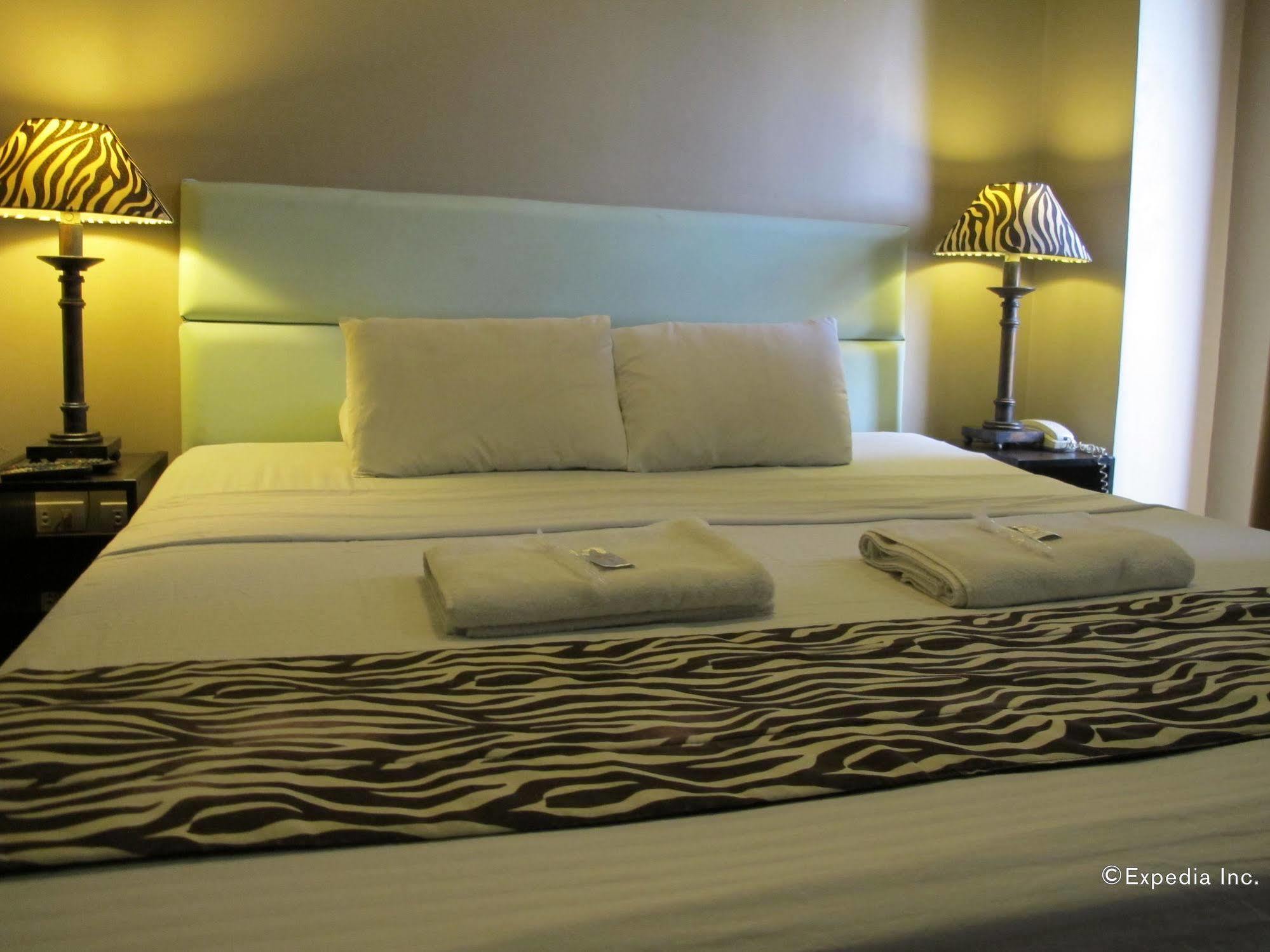 Reddoorz Plus New Era Budget Hotel Mabolo Former Reddoorz Near Landers Superstore Cebu City Ngoại thất bức ảnh