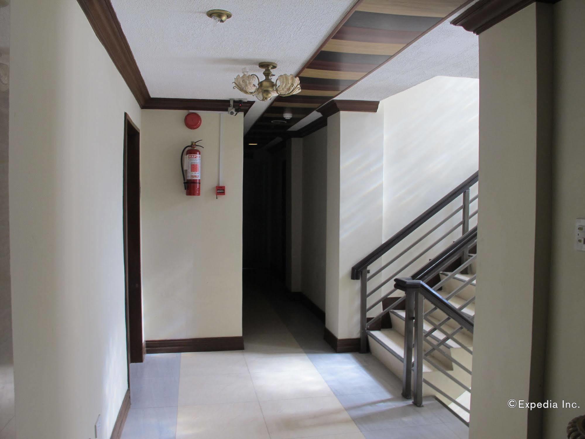 Reddoorz Plus New Era Budget Hotel Mabolo Former Reddoorz Near Landers Superstore Cebu City Ngoại thất bức ảnh